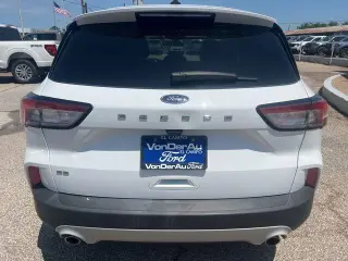 Ford Escape 2022 SE 4dr SUV