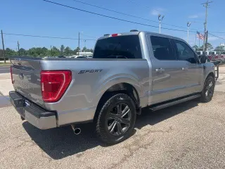 Ford F-150 2023 4x2 XL 4dr SuperCrew 5.5 ft. SB