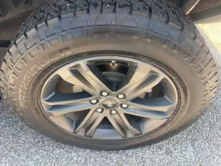 Ford F-150 2023 4x2 XL 4dr SuperCrew 5.5 ft. SB