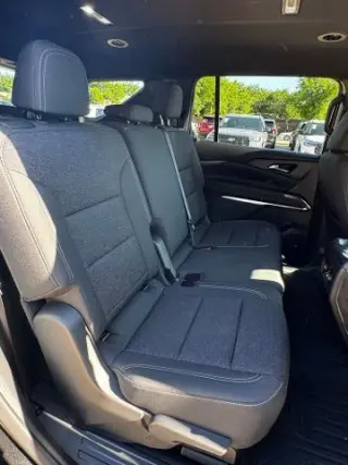 Chevrolet Traverse 2024 4X4 LS 4dr SUV w/2LS