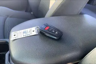 Toyota RAV4 Hybrid 2024 AWD SE 4dr SUV