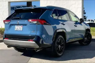 Toyota RAV4 Hybrid 2024 AWD SE 4dr SUV