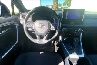 Toyota RAV4 Hybrid 2024 AWD SE 4dr SUV