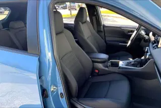 Toyota RAV4 Hybrid 2024 AWD SE 4dr SUV
