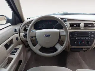 Ford Taurus 2006 SE 4dr Sedan