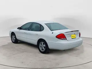 Ford Taurus 2006 SE 4dr Sedan
