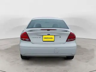 Ford Taurus 2006 SE 4dr Sedan