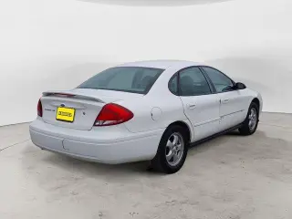 Ford Taurus 2006 SE 4dr Sedan