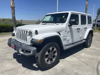Jeep Wrangler Unlimited 2018 4x4 Moab 4dr SUV (midyear release)