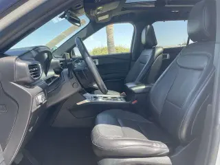 Ford Explorer 2020 AWD Limited 4dr SUV
