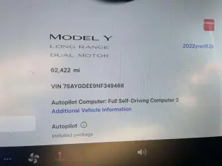 Tesla Model Y 2022 AWD Long Range 4dr Crossover
