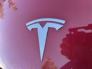 Tesla Model Y 2022 AWD Long Range 4dr Crossover