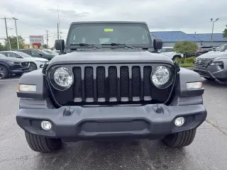 Jeep Wrangler Unlimited 2022 4x4 Sport 4dr SUV