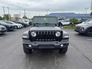 Jeep Wrangler Unlimited 2022 4x4 Sport 4dr SUV