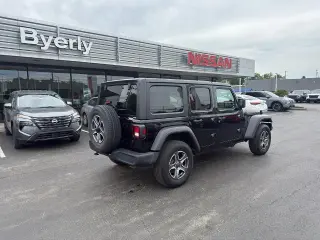 Jeep Wrangler Unlimited 2022 4x4 Sport 4dr SUV