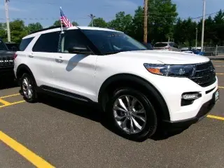 Ford Explorer 2023 AWD XLT 4dr SUV