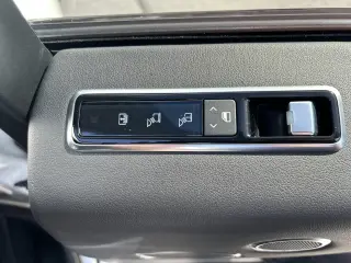 Land Rover Range Rover 2021 AWD P400 HSE Westminster Edition 4dr SUV