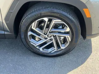 Hyundai TUCSON Hybrid 2025 AWD Limited 4dr SUV