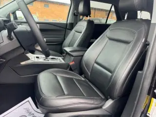Ford Explorer 2024 AWD XLT 4dr SUV