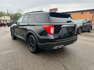 Ford Explorer 2024 AWD XLT 4dr SUV
