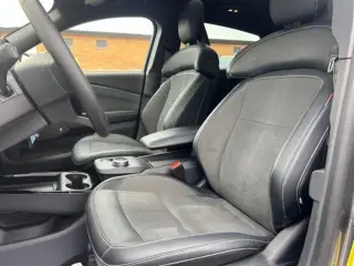 Ford Mustang Mach-E 2023 AWD GT 4dr SUV