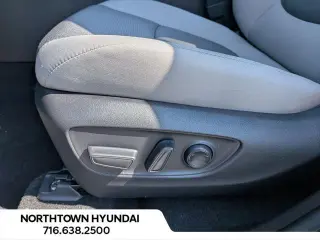 Toyota RAV4 Hybrid 2025 AWD XLE 4dr SUV
