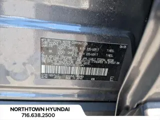 Toyota RAV4 Hybrid 2025 AWD XLE 4dr SUV