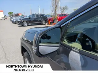 Toyota RAV4 Hybrid 2025 AWD XLE 4dr SUV