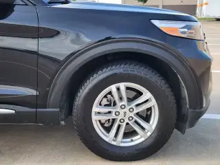 Ford Explorer 2023 AWD XLT 4dr SUV