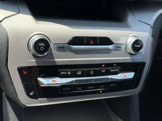 Ford Explorer 2022 AWD XLT 4dr SUV