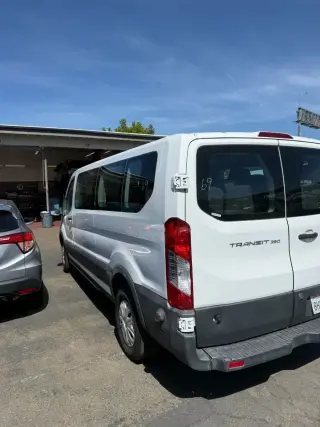 Ford Transit 2017 350 XL 3dr LWB Low Roof Passenger Van w/60/40 Passenger Side Doors