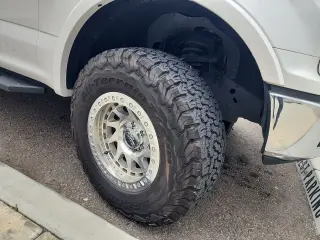 Ford F-150 2018 4x4 Lariat 4dr SuperCrew 5.5 ft. SB