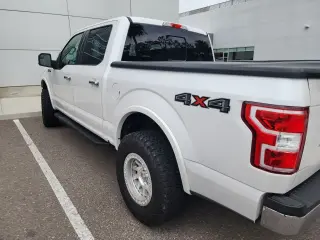 Ford F-150 2018 4x4 Lariat 4dr SuperCrew 5.5 ft. SB