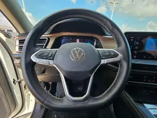 Volkswagen Atlas 2024 SE 4dr SUV w/Technology
