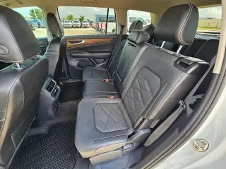 Volkswagen Atlas 2024 SE 4dr SUV w/Technology