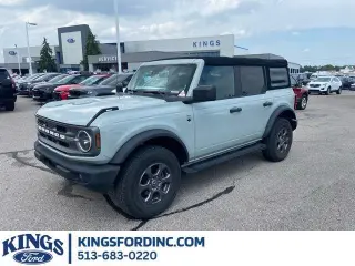 Ford Bronco 2022 4x4 Black Diamond 4dr SUV