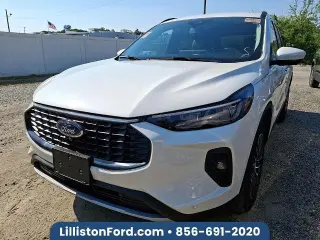 Ford Escape Plug-In Hybrid 2023 Base 4dr SUV
