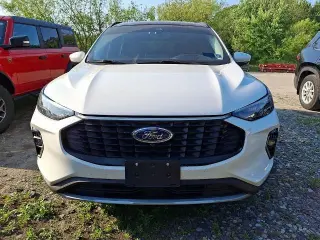 Ford Escape 2023 AWD Platinum 4dr SUV