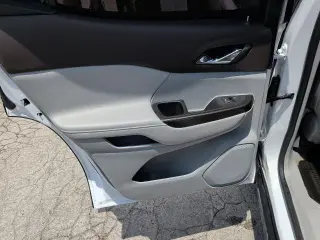 GMC Acadia 2023 SLT 4dr SUV