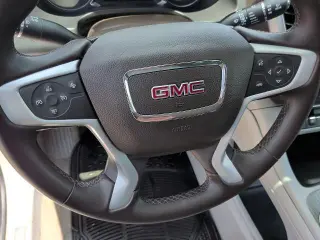 GMC Acadia 2023 SLT 4dr SUV