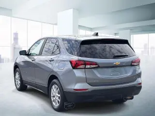 Chevrolet Equinox 2023 4x4 LS 4dr SUV w/1LS