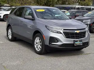 Chevrolet Equinox 2023 4x4 LS 4dr SUV w/1LS