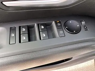 Hyundai TUCSON 2025 AWD SE 4dr SUV