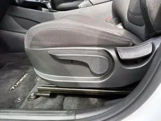 Hyundai TUCSON 2025 AWD SE 4dr SUV