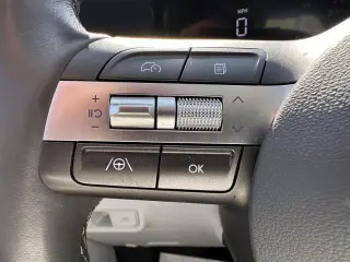 Hyundai KONA 2024 SEL 4dr Crossover