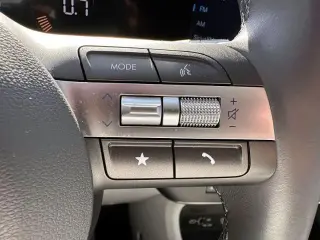 Hyundai KONA 2024 SEL 4dr Crossover