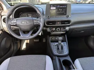 Hyundai KONA 2023 AWD SE 4dr Crossover