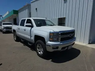Chevrolet Silverado 1500 2015 4x2 LT 4dr Crew Cab 5.8 ft. SB