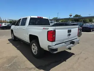 Chevrolet Silverado 1500 2015 4x2 LT 4dr Crew Cab 5.8 ft. SB