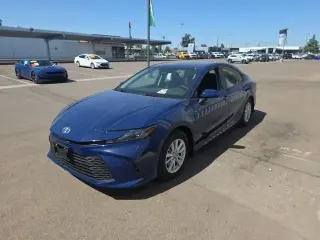 Toyota Camry 2026 SE 4dr Sedan